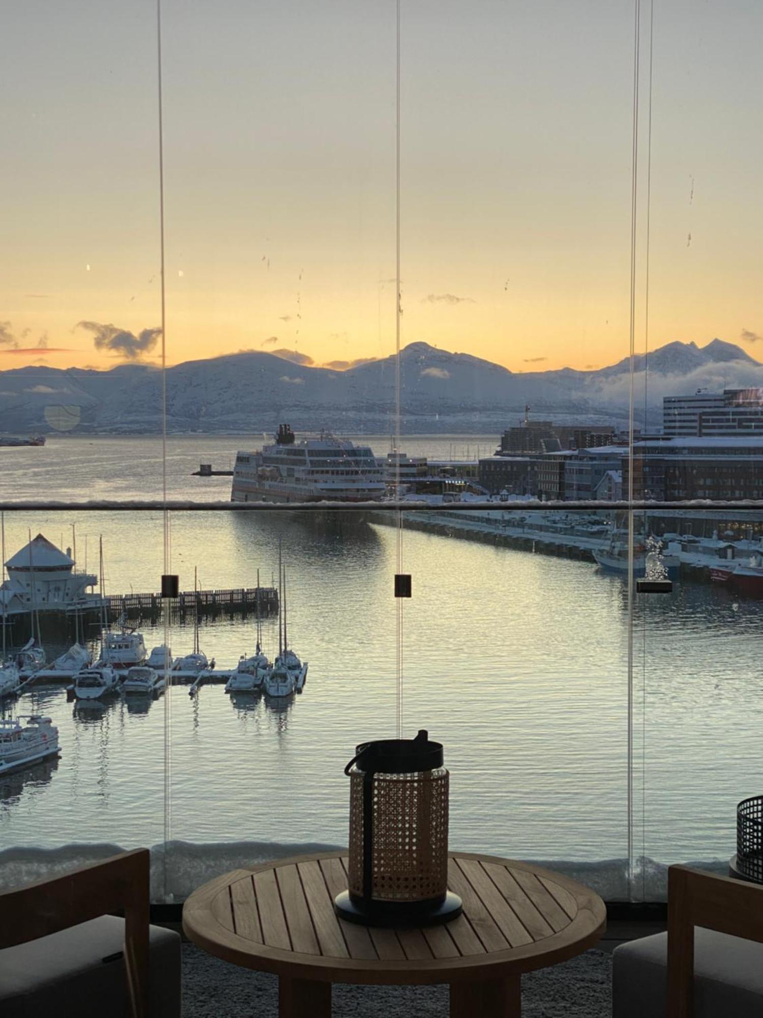 Vindlys Luxury Penthouse Apartment Tromso Bagian luar foto