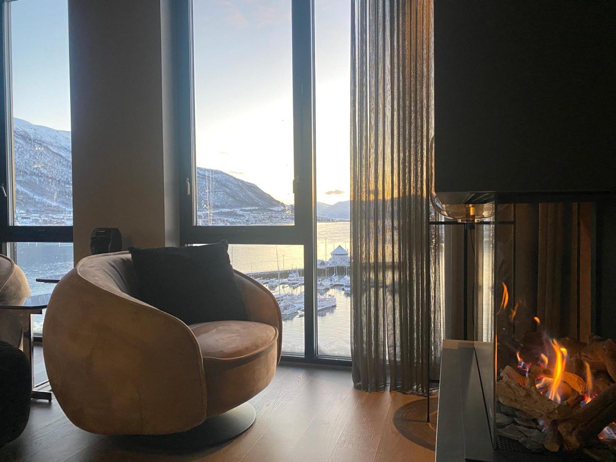 Vindlys Luxury Penthouse Apartment Tromso Bagian luar foto