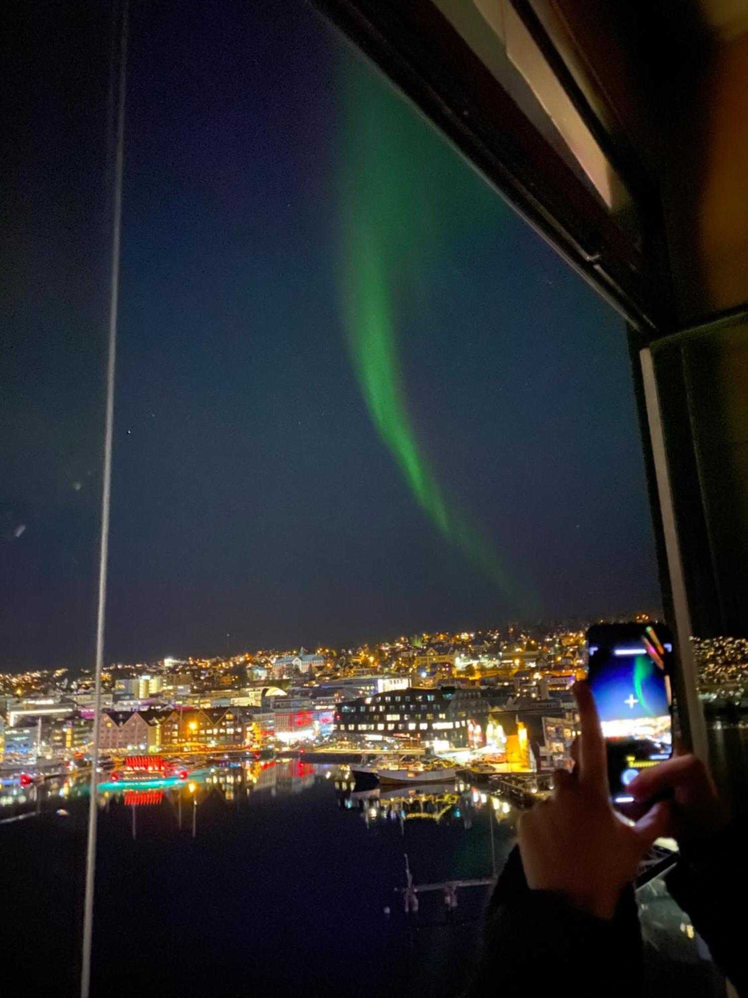 Vindlys Luxury Penthouse Apartment Tromso Bagian luar foto